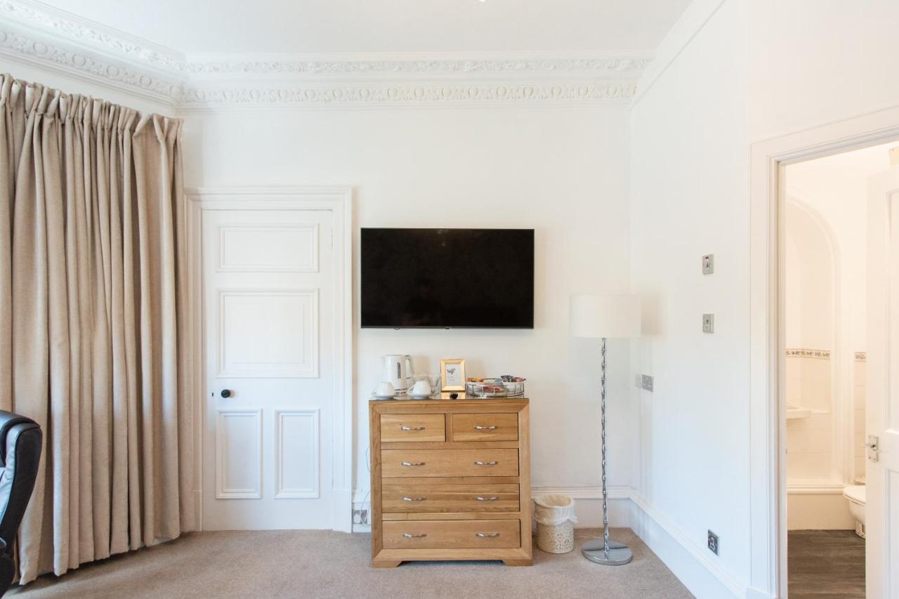 3 Bedroom Villa Attached To Host Home Free Parking Perth Extérieur photo