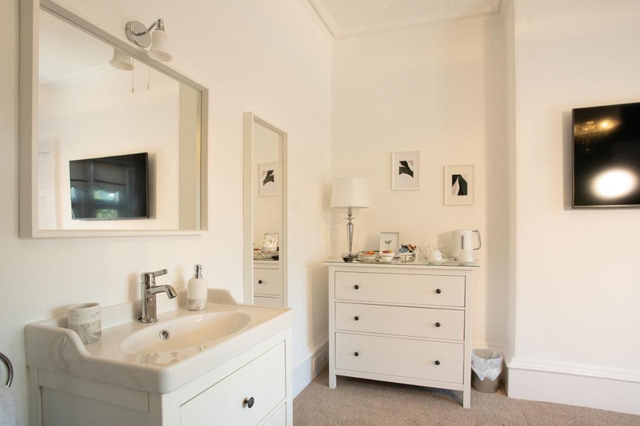 3 Bedroom Villa Attached To Host Home Free Parking Perth Extérieur photo